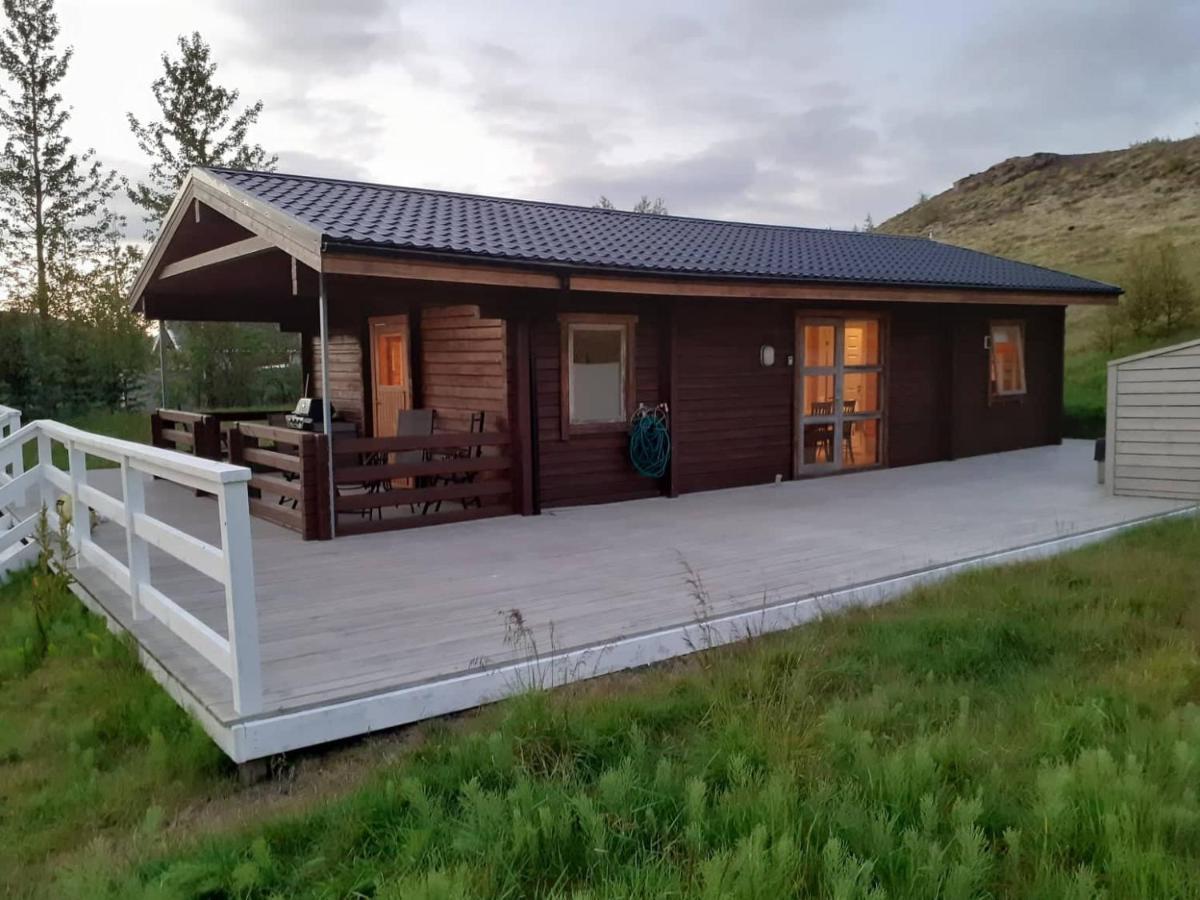 Dalabyggd Holiday Home 弗洛蒂尔 外观 照片
